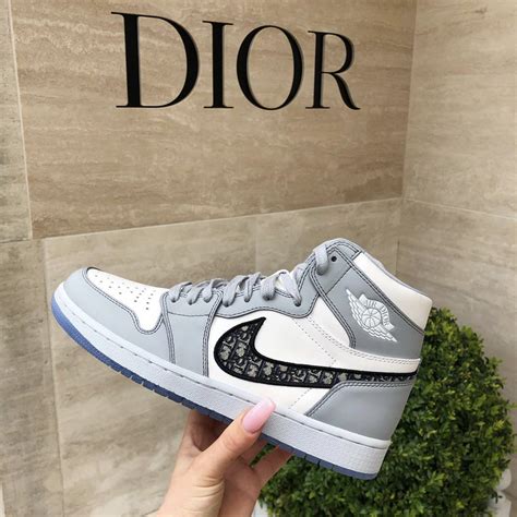 air jordon dior|Altro.